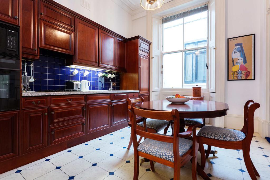 Veeve - Queen'S Gardens Flat London Rum bild